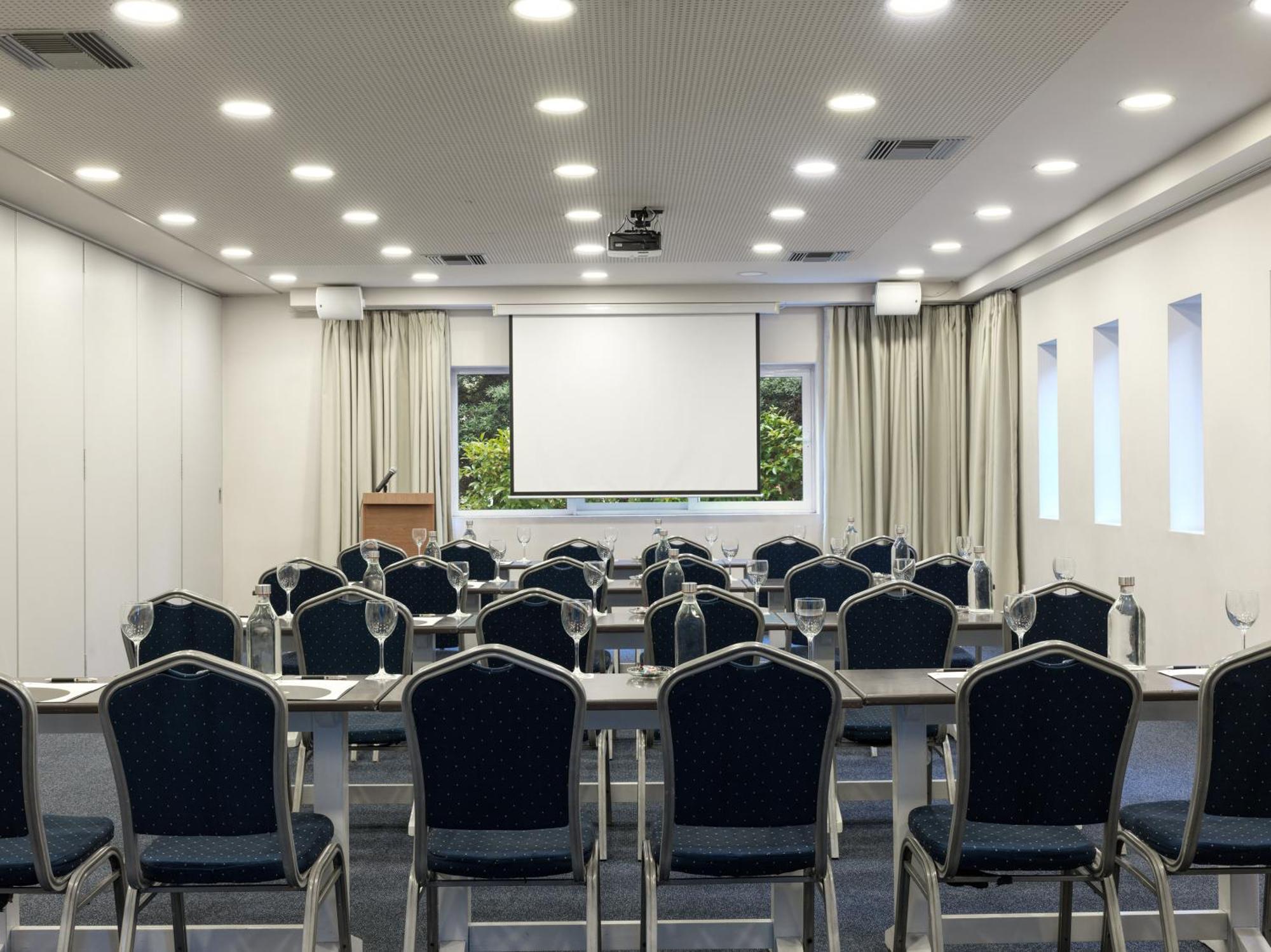 Civitel Esprit Hotel Athens Ngoại thất bức ảnh